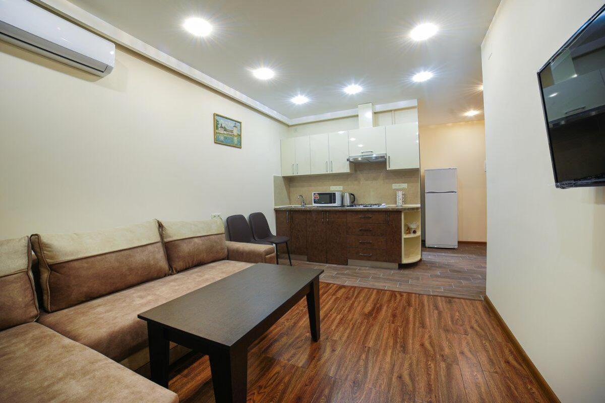 Best Apartments Yerevan Bagian luar foto